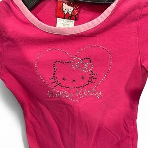 2011 Hello Kitty Fuchsia Tee with Heart Design